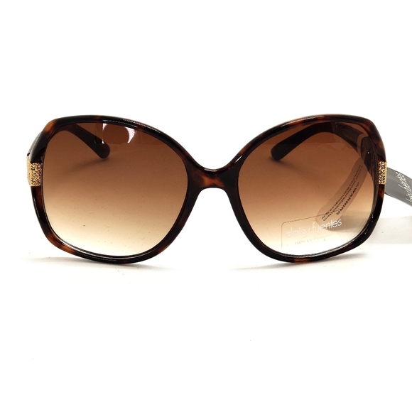 Daisy Fuentes Sunglasses - Picture 5 of 7